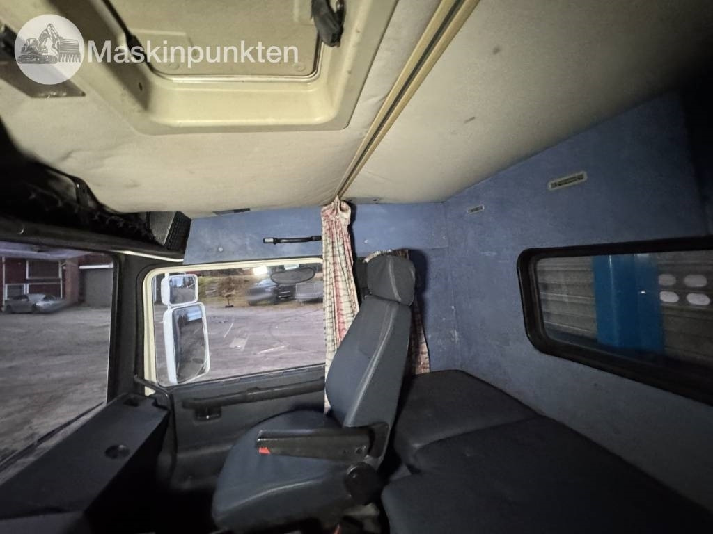 Camión forestal Volvo F 16: foto 48