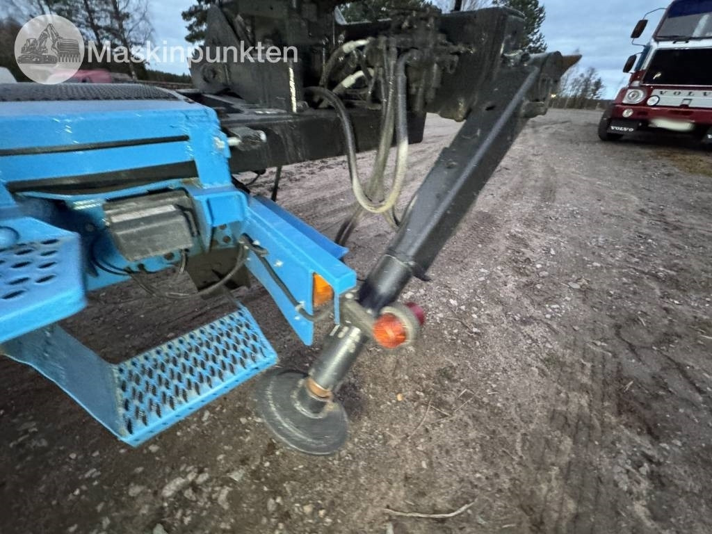 Camión forestal Volvo F 16: foto 17