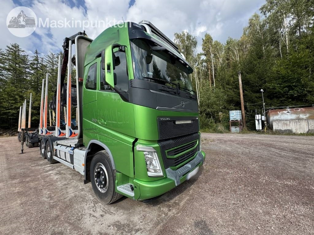 Volvo FH 16 550 - Camión forestal: foto 4 Volvo FH 16 550 - Camión forestal: foto 4