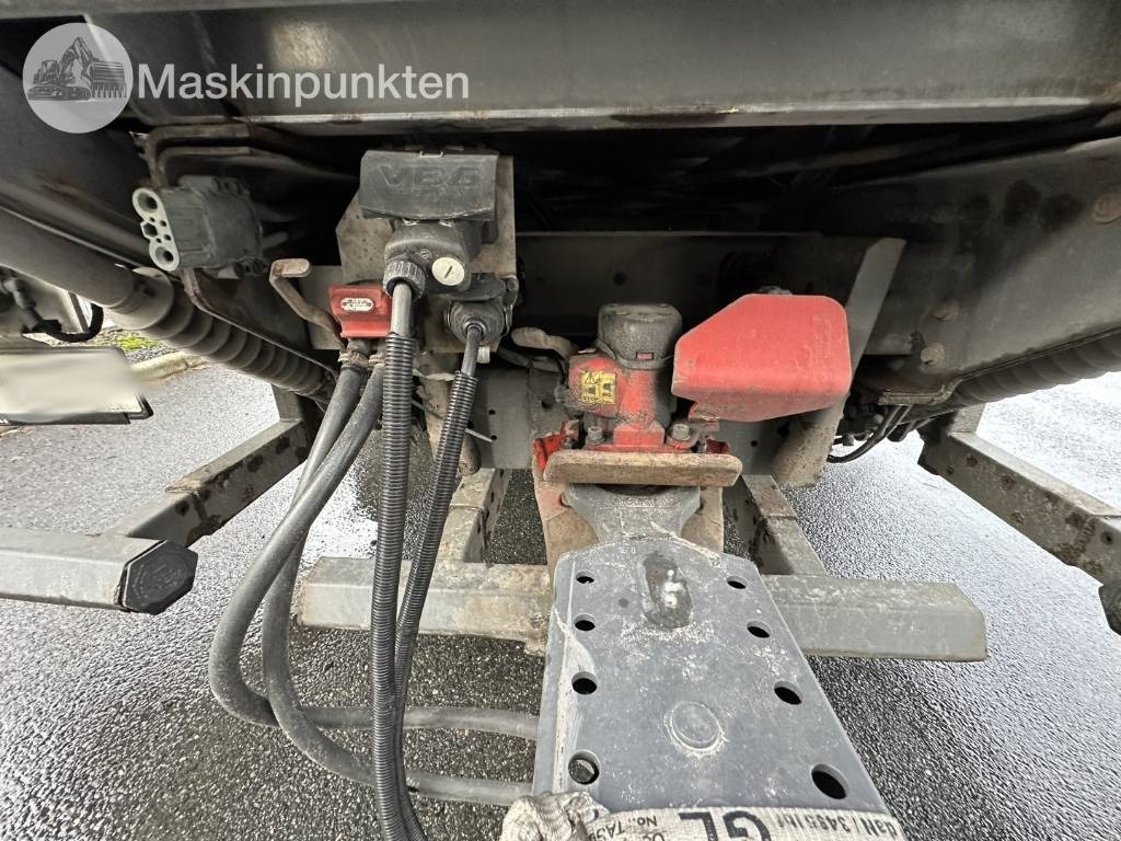 Camión caja cerrada Volvo FH 500: foto 38 Camión caja cerrada Volvo FH 500: foto 38