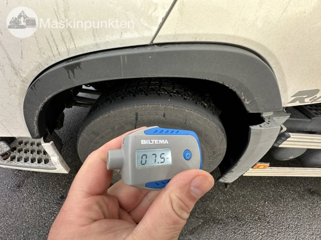 Camión caja cerrada Volvo FH 500: foto 29 Camión caja cerrada Volvo FH 500: foto 29