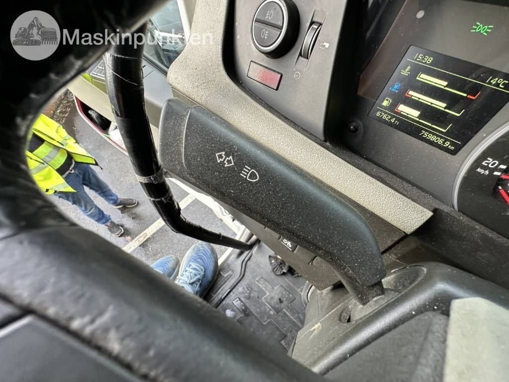 Camión caja cerrada Volvo FH 500: foto 20 Camión caja cerrada Volvo FH 500: foto 20