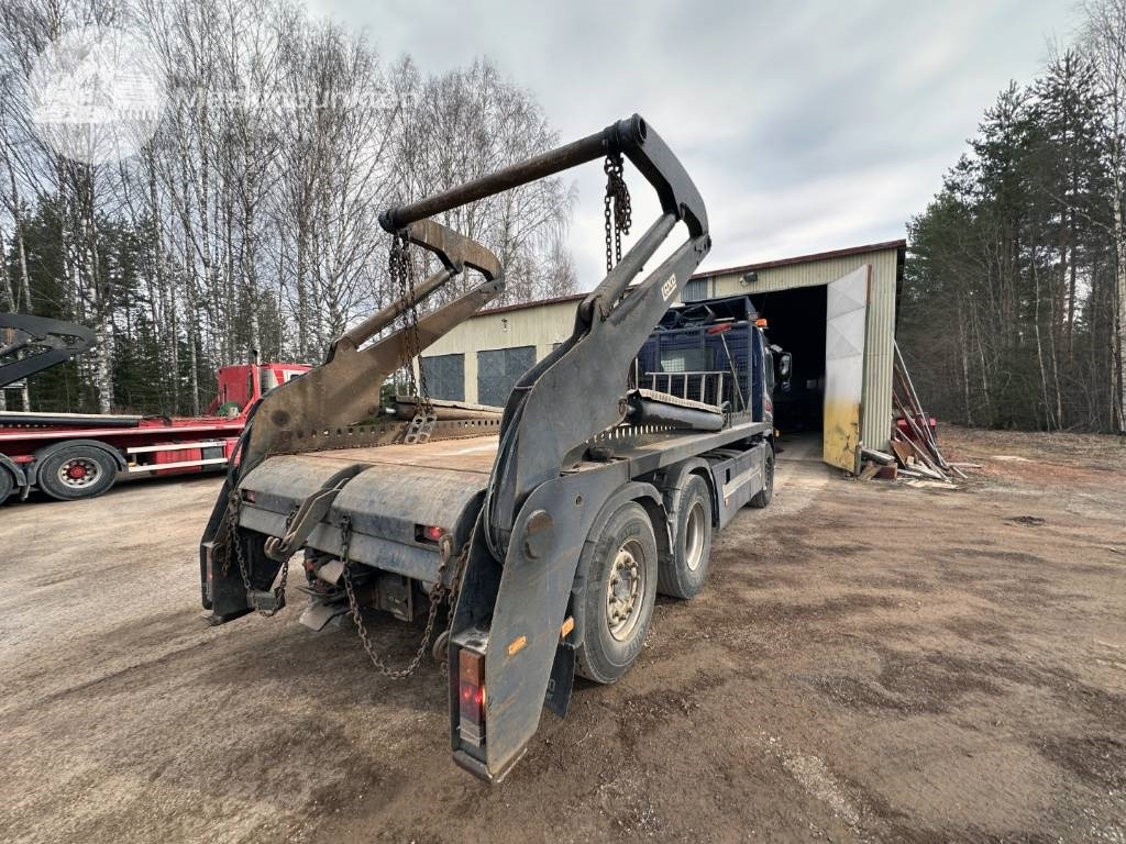 Volvo FM 12 420 LAXO Liftdumper + lastväxlare + flak - Camión portacontenedor de cadenas: foto 5 Volvo FM 12 420 LAXO Liftdumper + lastväxlare + flak - Camión portacontenedor de cadenas: foto 5