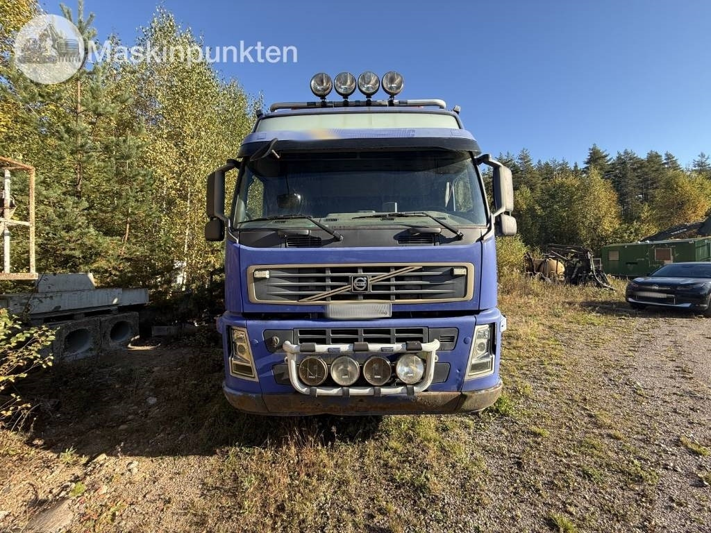 Volvo FM 12 - Camión volquete: foto 2 Volvo FM 12 - Camión volquete: foto 2