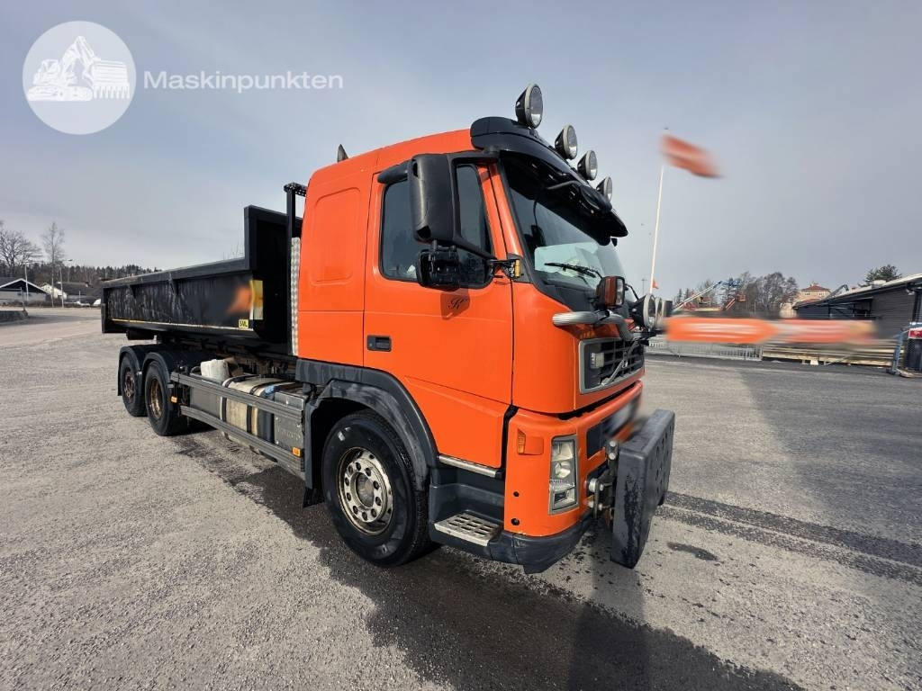 Volvo FM 380 - Camión multibasculante: foto 1 Volvo FM 380 - Camión multibasculante: foto 1