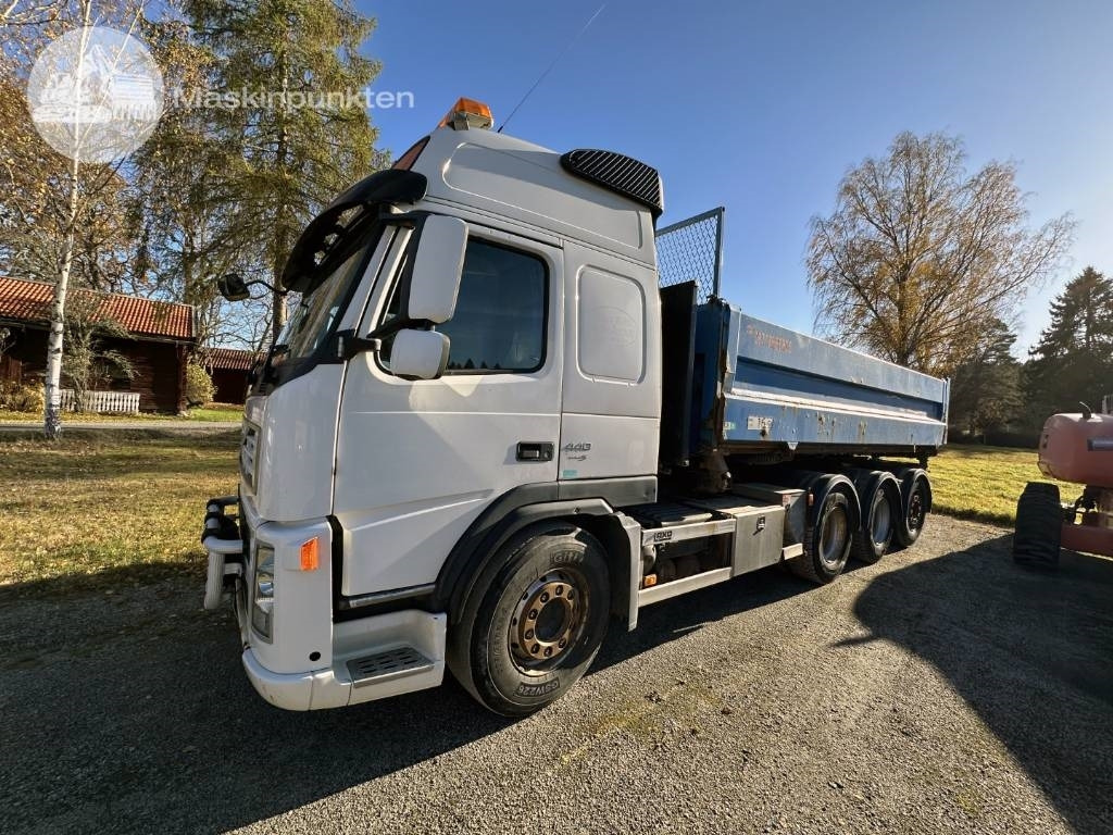Volvo FM 440 LAXO - Camión volquete: foto 1 Volvo FM 440 LAXO - Camión volquete: foto 1