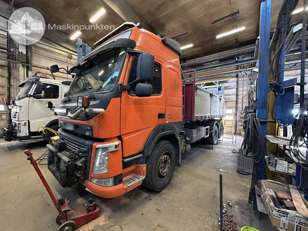Volvo FM 460 LAXO TMA - Camión portacontenedore/ Intercambiable: foto 2 Volvo FM 460 LAXO TMA - Camión portacontenedore/ Intercambiable: foto 2
