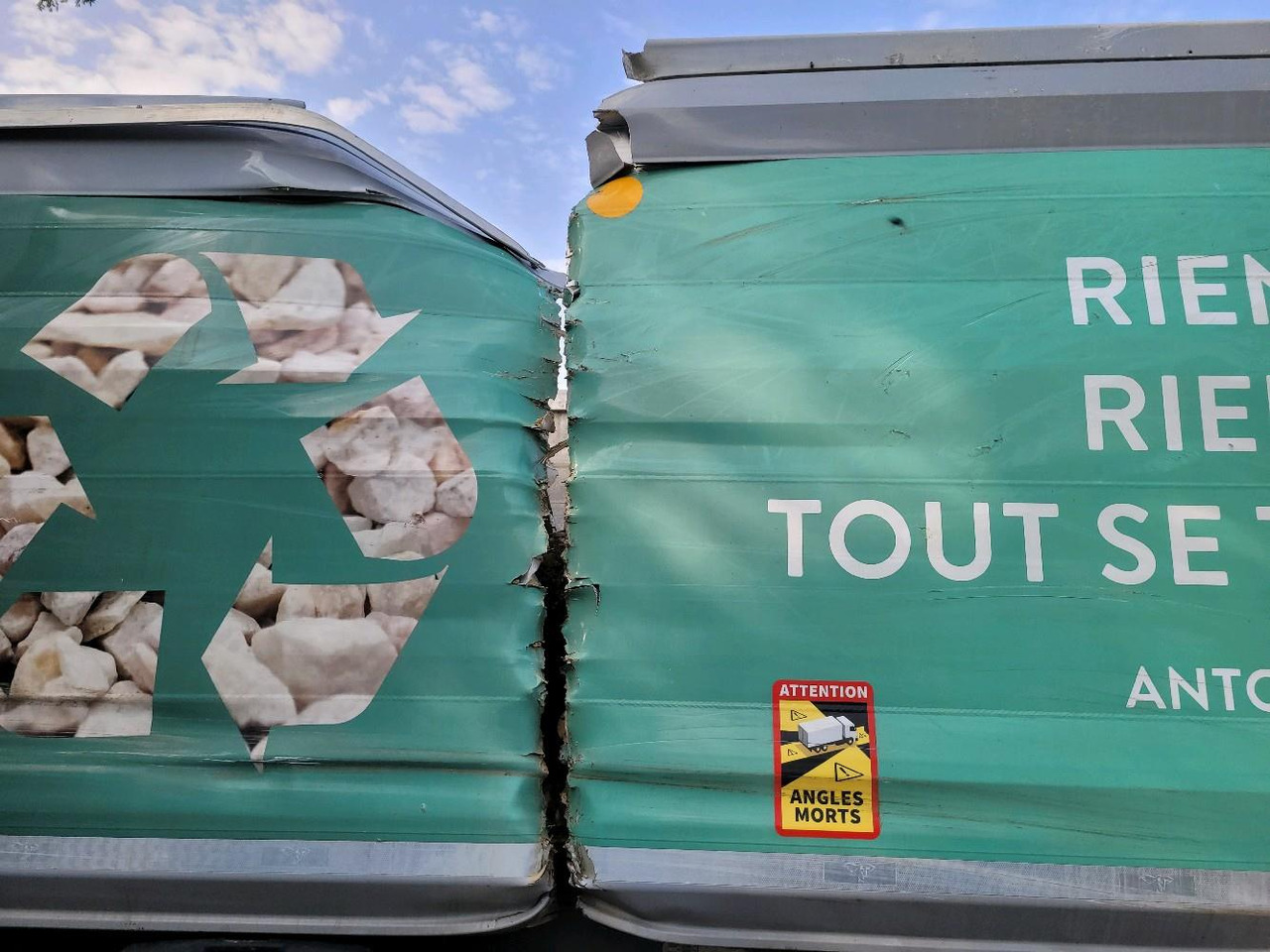 Semirremolque volquete BENALU BENNE C39 3 ESSIEUX: foto 14