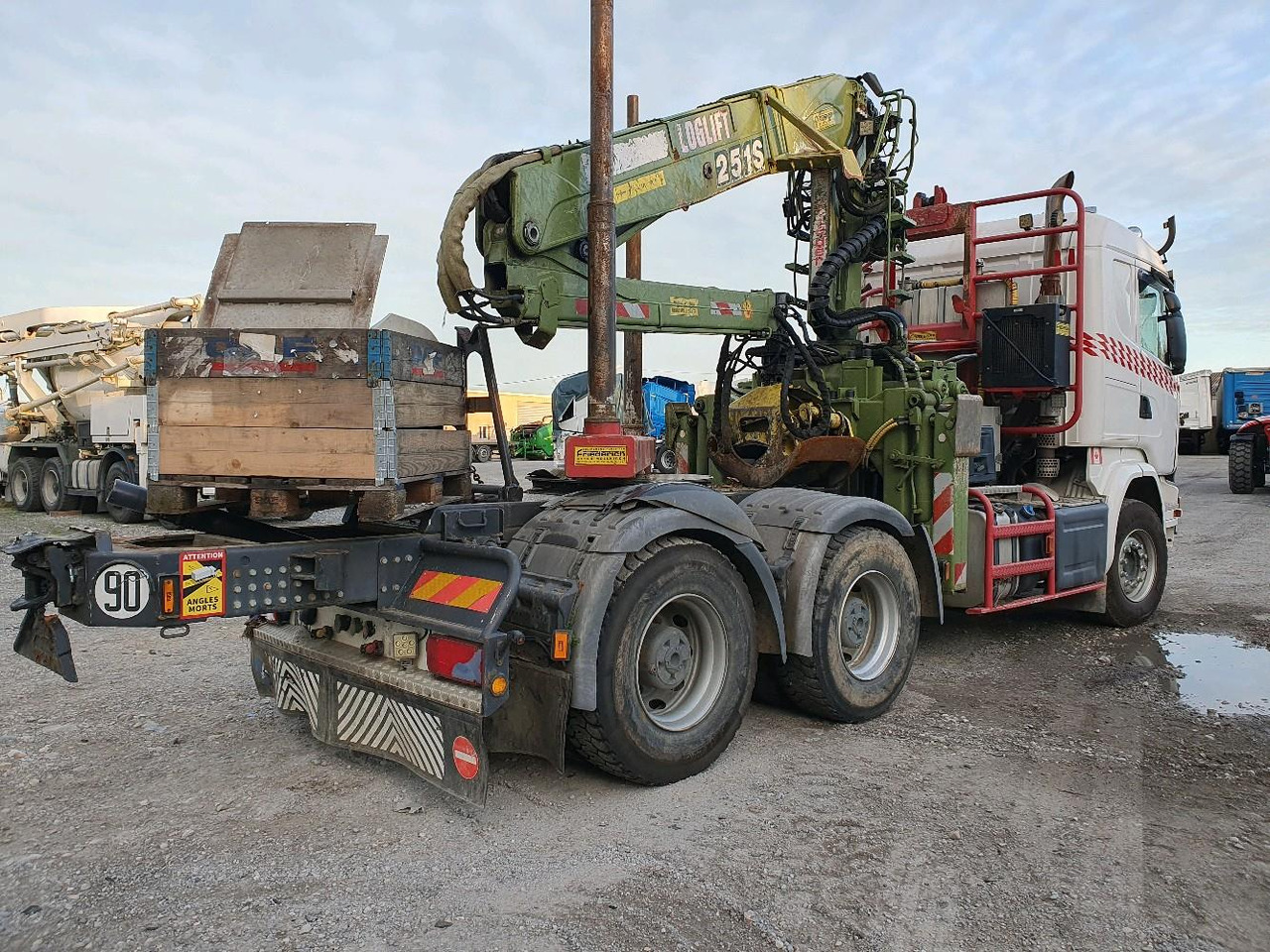 SCANIA R 580 FOREST GRUE - Cabeza tractora: foto 4 SCANIA R 580 FOREST GRUE - Cabeza tractora: foto 4