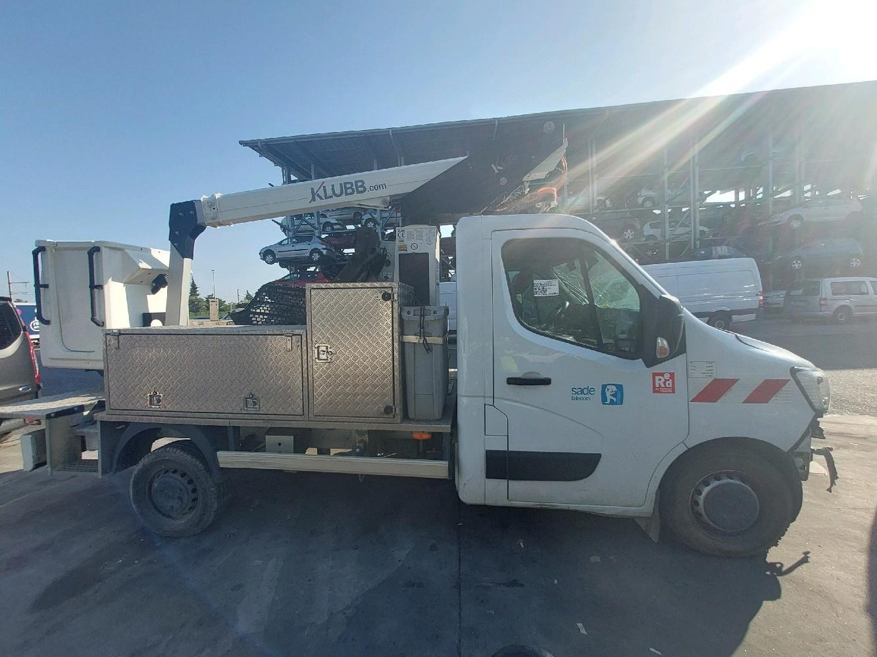 RENAULT MASTER 2.3 DCI 145 NACELLE - Camión con plataforma elevadora: foto 3 RENAULT MASTER 2.3 DCI 145 NACELLE - Camión con plataforma elevadora: foto 3
