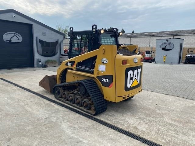 CAT 247 B 3 - Minicargadora: foto 4 CAT 247 B 3 - Minicargadora: foto 4