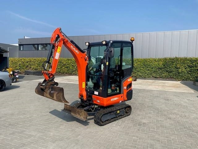 Kubota KX 016-4 - Miniexcavadora: foto 4 Kubota KX 016-4 - Miniexcavadora: foto 4