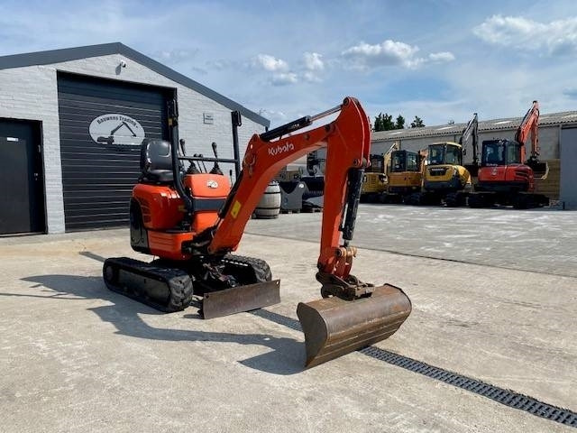Kubota U 10-3 - Miniexcavadora: foto 4 Kubota U 10-3 - Miniexcavadora: foto 4