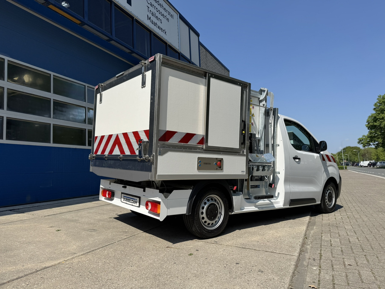 Opel E-Vivaro Sammelfahrzeug - Volquete furgoneta, Furgoneta eléctrica: foto 3 Opel E-Vivaro Sammelfahrzeug - Volquete furgoneta, Furgoneta eléctrica: foto 3