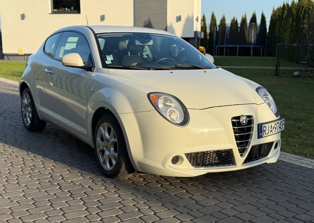 Alfa Romeo Mito - Coche: foto 3 Alfa Romeo Mito - Coche: foto 3