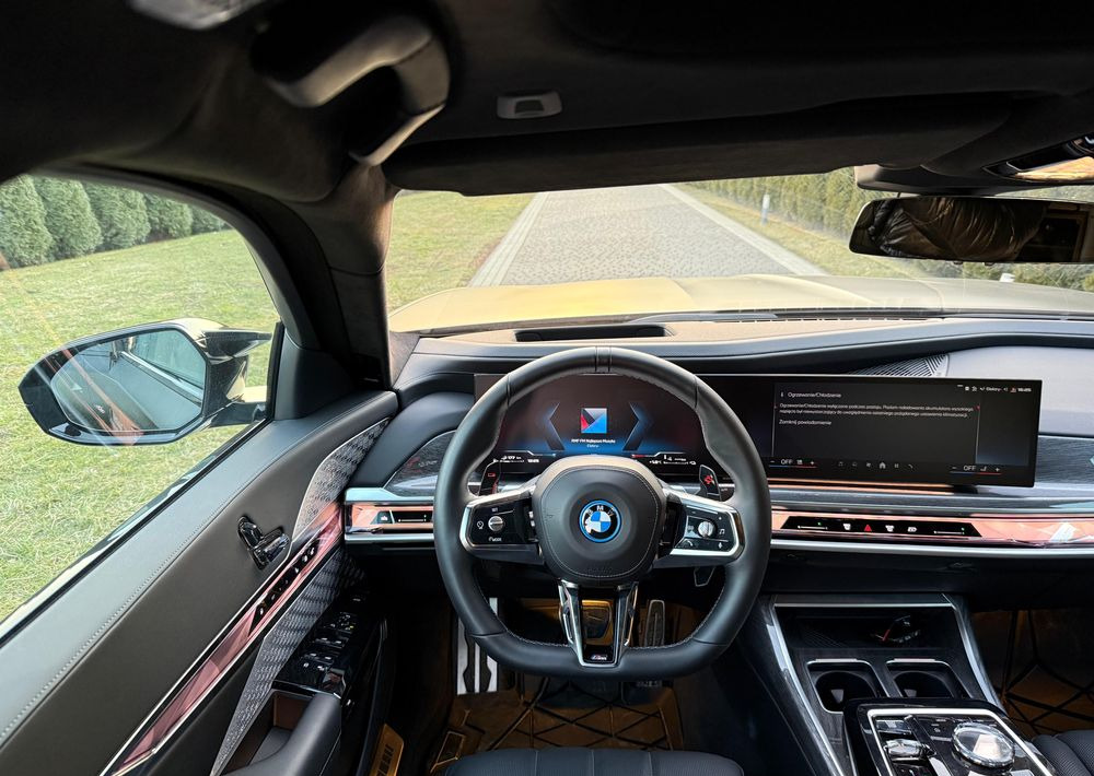 Sedan BMW Seria 7: foto 9