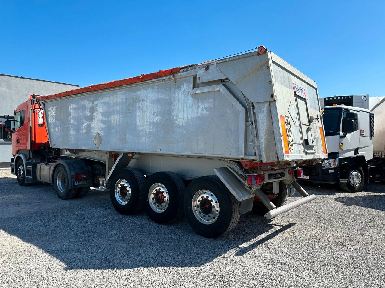 Benalu 25 m3 AXLE SAF HYDRAULIC BOARD - Semirremolque volquete: foto 5 Benalu 25 m3 AXLE SAF HYDRAULIC BOARD - Semirremolque volquete: foto 5