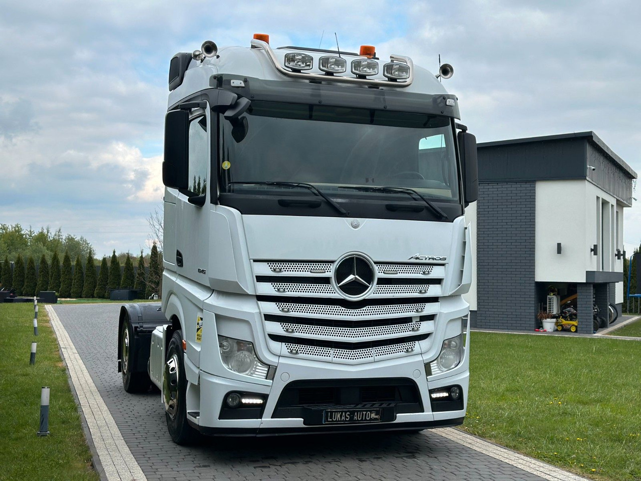 Mercedes-Benz ACTROS 1845 AUTOMATIC FRIGDE - Cabeza tractora: foto 3 Mercedes-Benz ACTROS 1845 AUTOMATIC FRIGDE - Cabeza tractora: foto 3