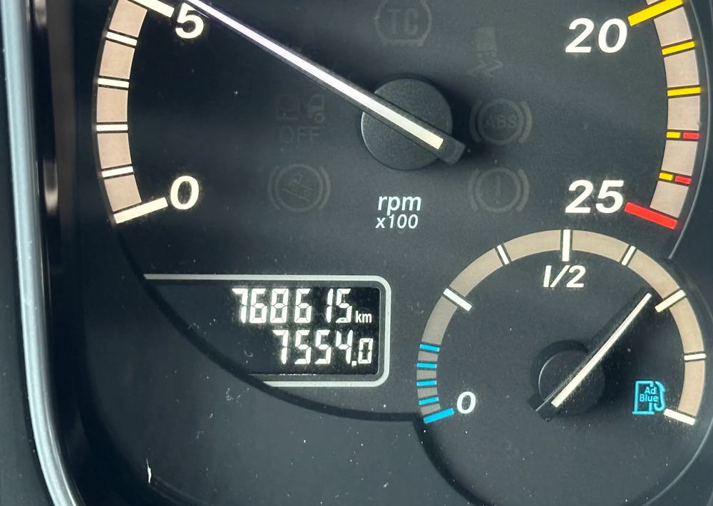 Cabeza tractora Mercedes-Benz ACTROS 1845 EURO 5 HYDRAILIKA: foto 12 Cabeza tractora Mercedes-Benz ACTROS 1845 EURO 5 HYDRAILIKA: foto 12