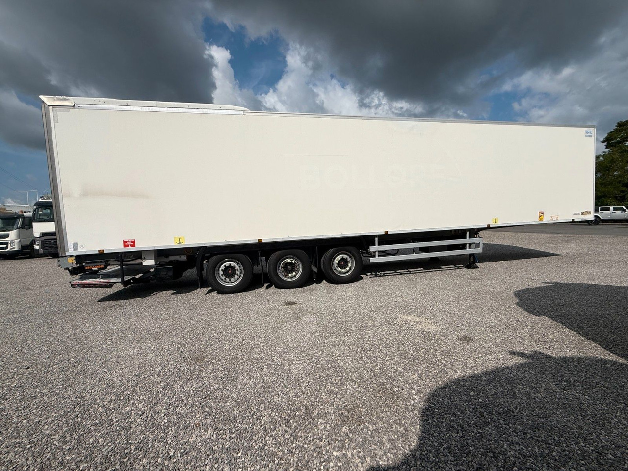 Chereau THERMO KING SLXe DIESEL/ELECTRIC SAF - Semirremolque frigorífico: foto 4 Chereau THERMO KING SLXe DIESEL/ELECTRIC SAF - Semirremolque frigorífico: foto 4