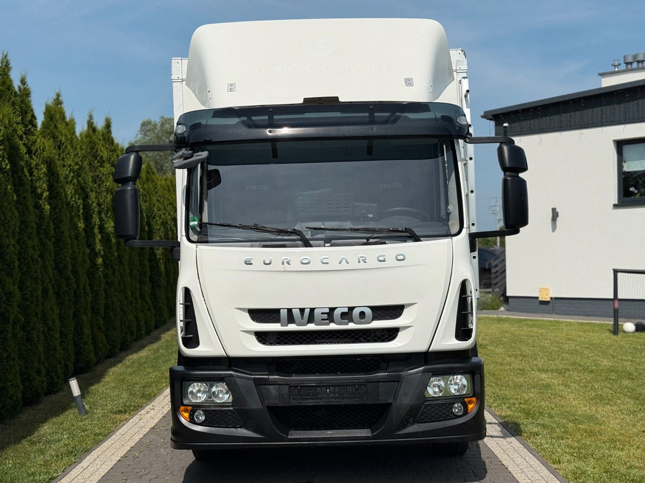 Iveco EUROCARGO 12T E22 CARRIER SUPRA 850 MT - Camión frigorífico: foto 2 Iveco EUROCARGO 12T E22 CARRIER SUPRA 850 MT - Camión frigorífico: foto 2