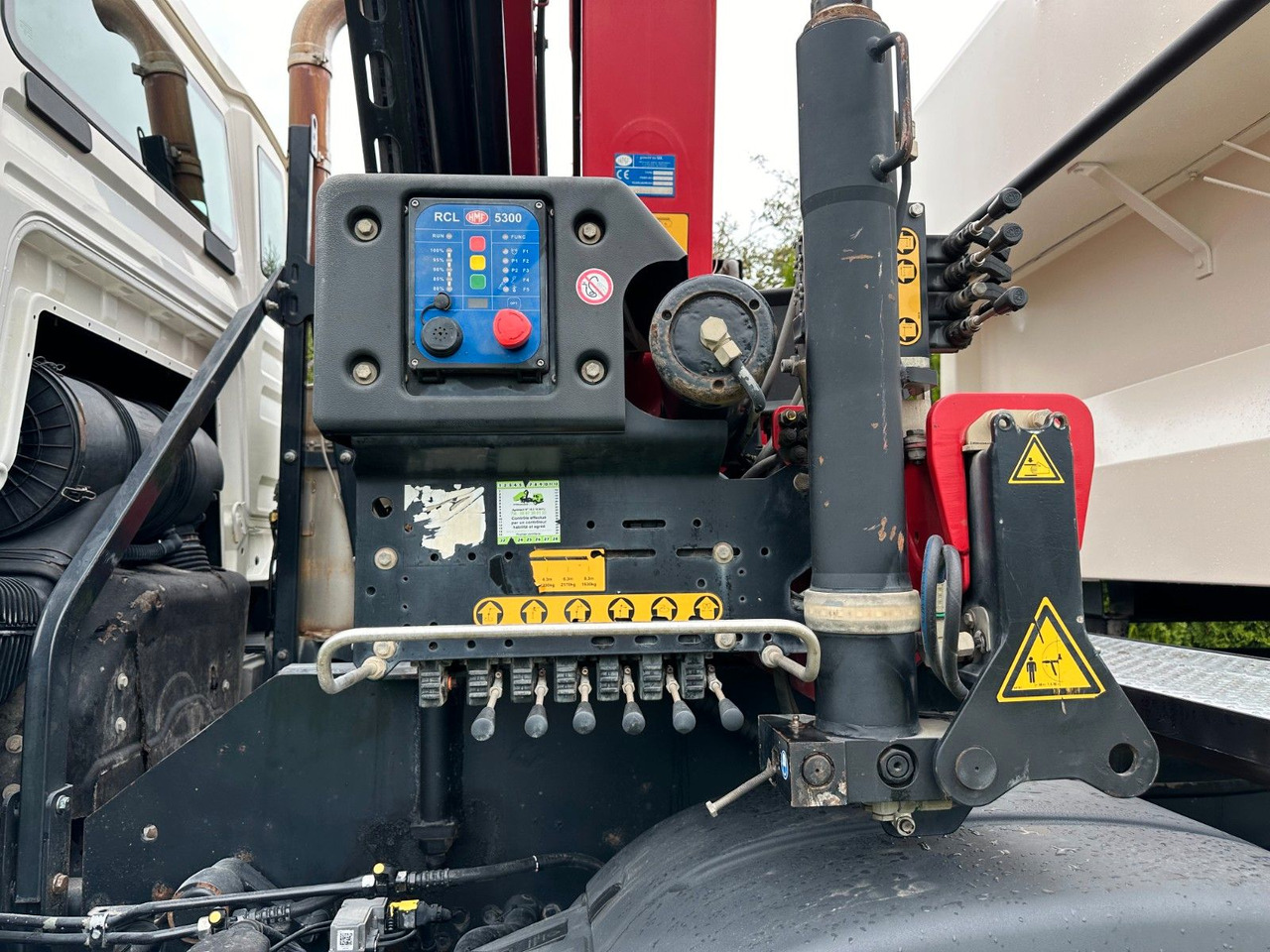 Camión volquete, Camión grúa MAN TGS 440 / 8x4 /CRANE HMF 1530/ TIPPER: foto 11