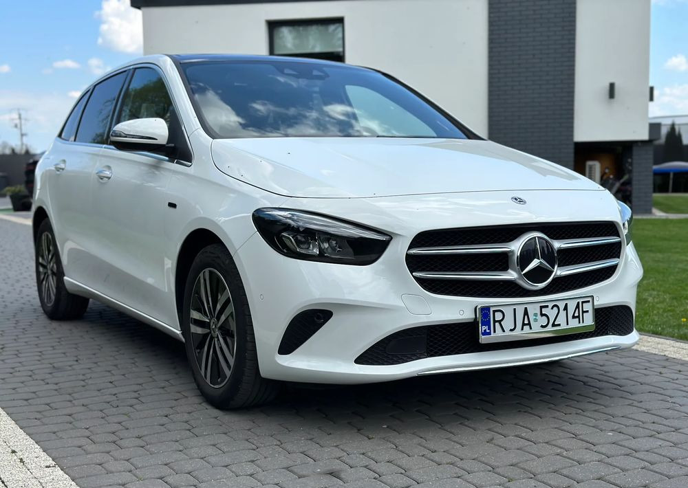 Mercedes-Benz Klasa B - Sedan: foto 3 Mercedes-Benz Klasa B - Sedan: foto 3