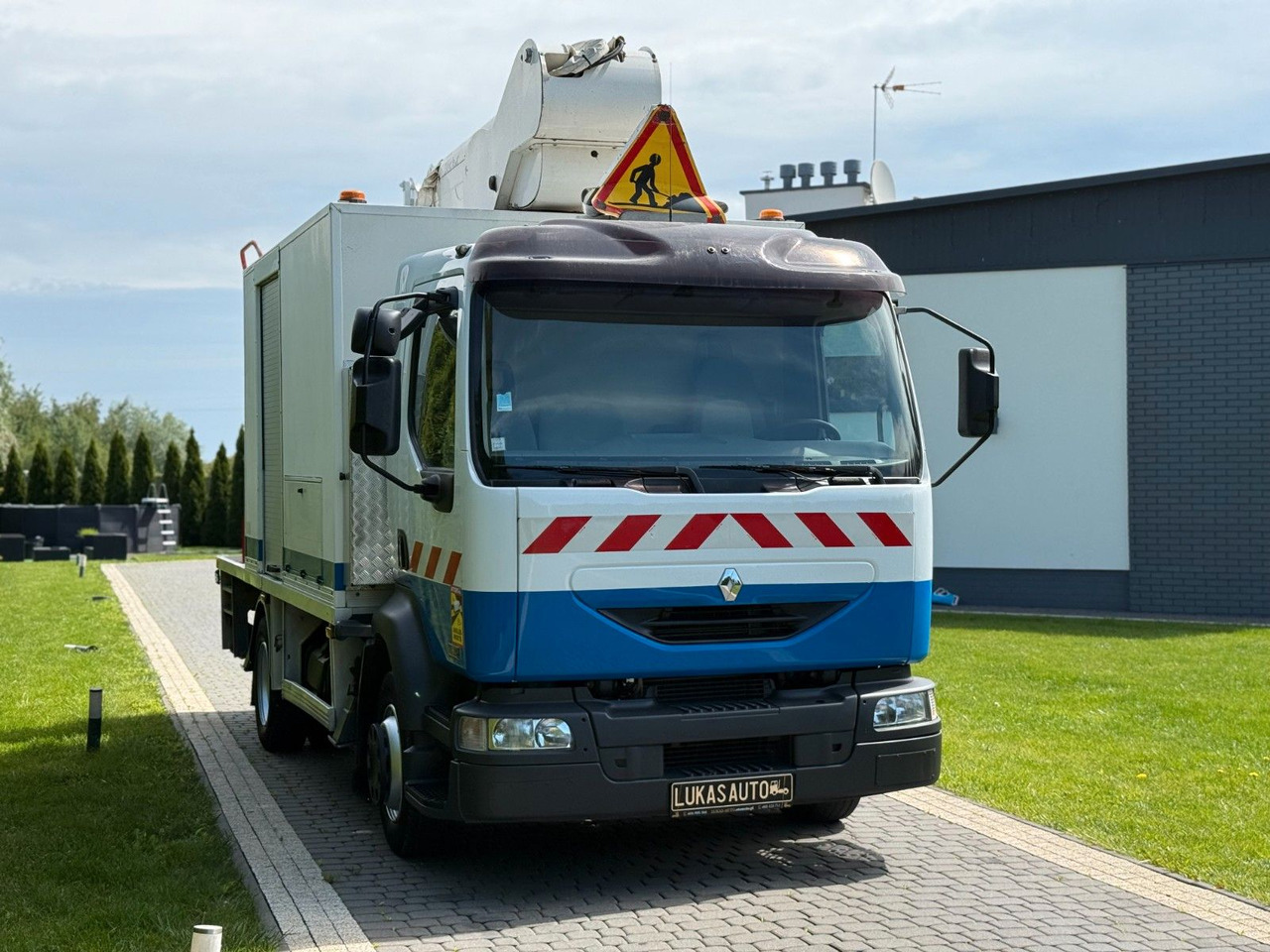 Renault MIDLUM 180 LIFT 18 M FRANCE ELEVATEUR - Camión con plataforma elevadora: foto 4 Renault MIDLUM 180 LIFT 18 M FRANCE ELEVATEUR - Camión con plataforma elevadora: foto 4
