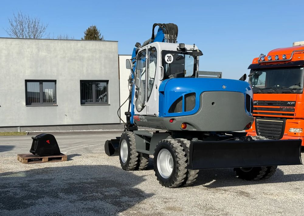 Leasing de Wacker Neuson 9503-2 TRZY ŁYŻKI Wacker Neuson 9503-2 TRZY ŁYŻKI: foto 8 Leasing de Wacker Neuson 9503-2 TRZY ŁYŻKI Wacker Neuson 9503-2 TRZY ŁYŻKI: foto 8