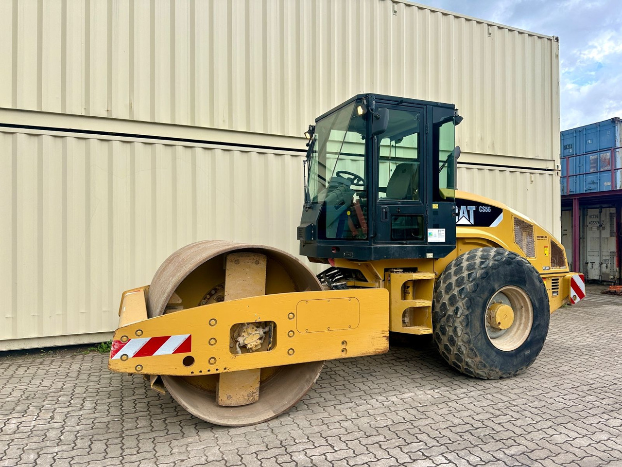 CAT CS56 / 3.782 H / Deutsche Maschine - Compactador: foto 2 CAT CS56 / 3.782 H / Deutsche Maschine - Compactador: foto 2
