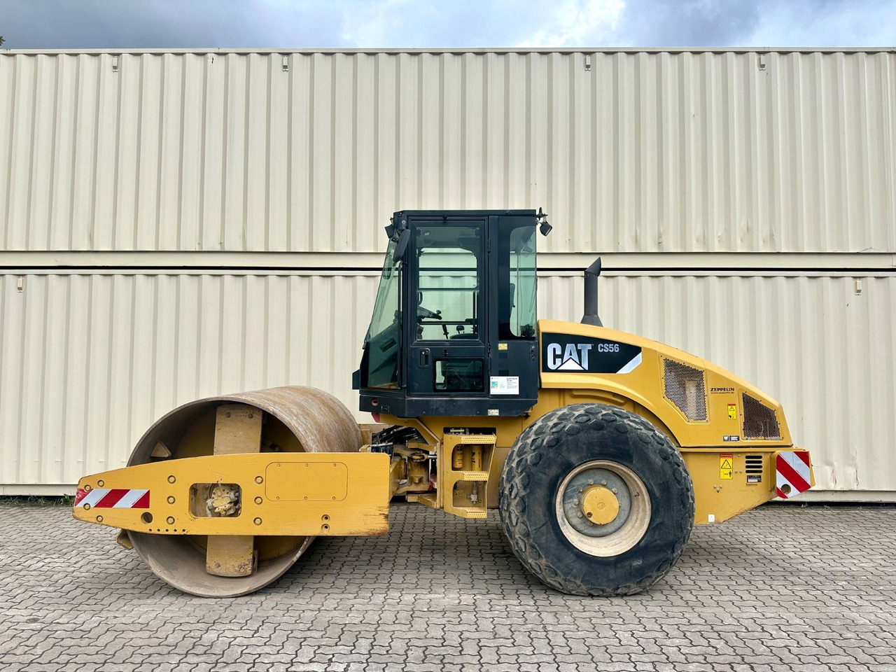 CAT CS56 / 3.782 H / Deutsche Maschine - Compactador: foto 1 CAT CS56 / 3.782 H / Deutsche Maschine - Compactador: foto 1