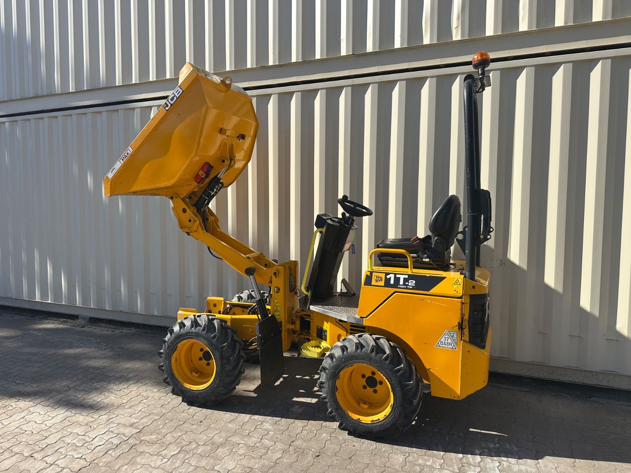 JCB 1T-2 Hochkipper Dumper, 362 Bh, 1.000 KG - Minidumper: foto 1 JCB 1T-2 Hochkipper Dumper, 362 Bh, 1.000 KG - Minidumper: foto 1