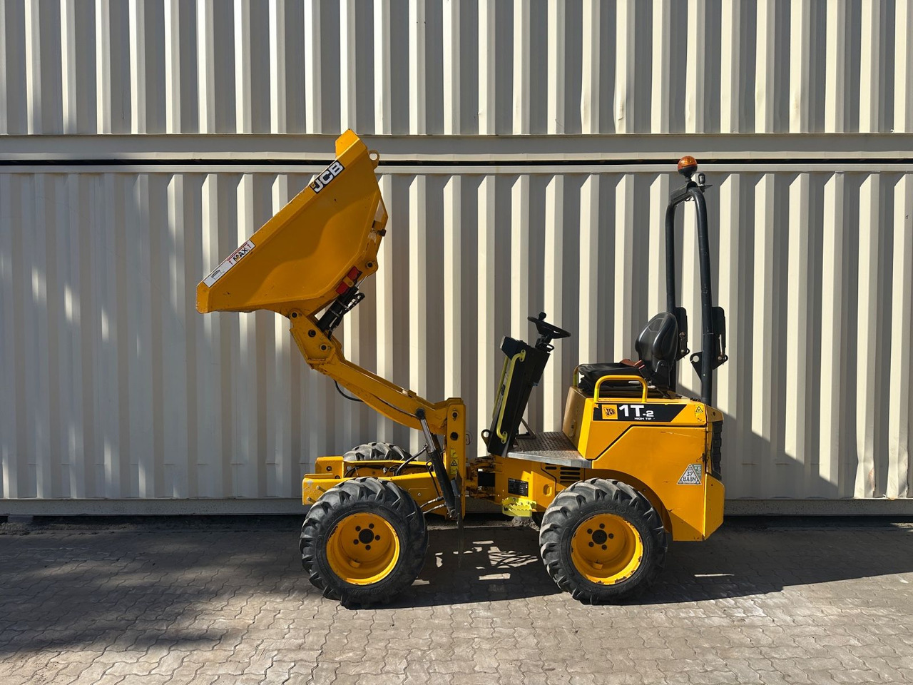 JCB 1T-2 Hochkipper Dumper, 362 Bh, 1.000 KG - Minidumper: foto 2 JCB 1T-2 Hochkipper Dumper, 362 Bh, 1.000 KG - Minidumper: foto 2