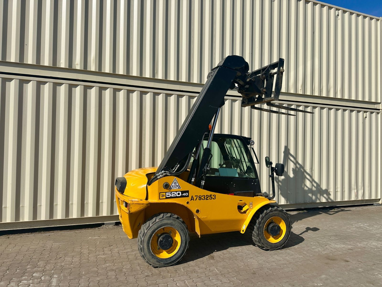 JCB 520-40 / 4 Meter / 2 Tonnen / 2.297 Bh / TOP - Manipulador telescópico: foto 4 JCB 520-40 / 4 Meter / 2 Tonnen / 2.297 Bh / TOP - Manipulador telescópico: foto 4