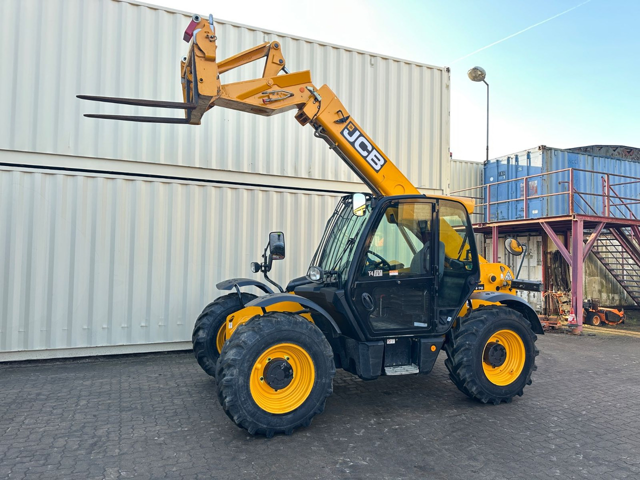 JCB 531-70 / 2018 BJ / 7 Meter / 3.1 Tonnen / 2.730H - Manipulador telescópico: foto 1 JCB 531-70 / 2018 BJ / 7 Meter / 3.1 Tonnen / 2.730H - Manipulador telescópico: foto 1
