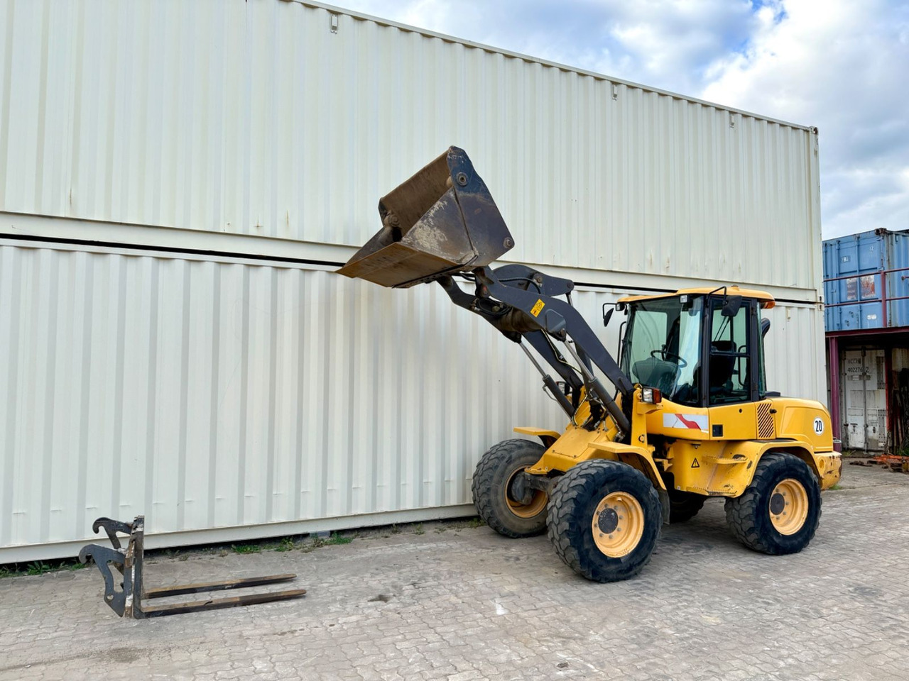 Volvo L30G / 2014 BJ / Klappschaufel + Gabel - Cargadora de ruedas: foto 2 Volvo L30G / 2014 BJ / Klappschaufel + Gabel - Cargadora de ruedas: foto 2