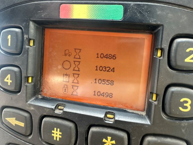 Carretilla elevadora eléctrica Yale ERP30VL / Seitenschieber + Zinkenverstellung: foto 12 Carretilla elevadora eléctrica Yale ERP30VL / Seitenschieber + Zinkenverstellung: foto 12