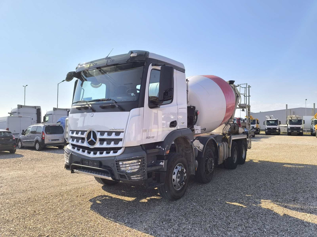 MERCEDES-BENZ AROCS 3240 STETTER 9M3 - Camión hormigonera: foto 3 MERCEDES-BENZ AROCS 3240 STETTER 9M3 - Camión hormigonera: foto 3