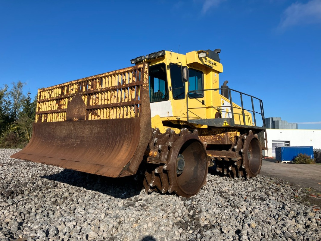 BOMAG DE BC 772 RB-2  Stage IIIa/Tier 3 - Compactador: foto 1 BOMAG DE BC 772 RB-2  Stage IIIa/Tier 3 - Compactador: foto 1