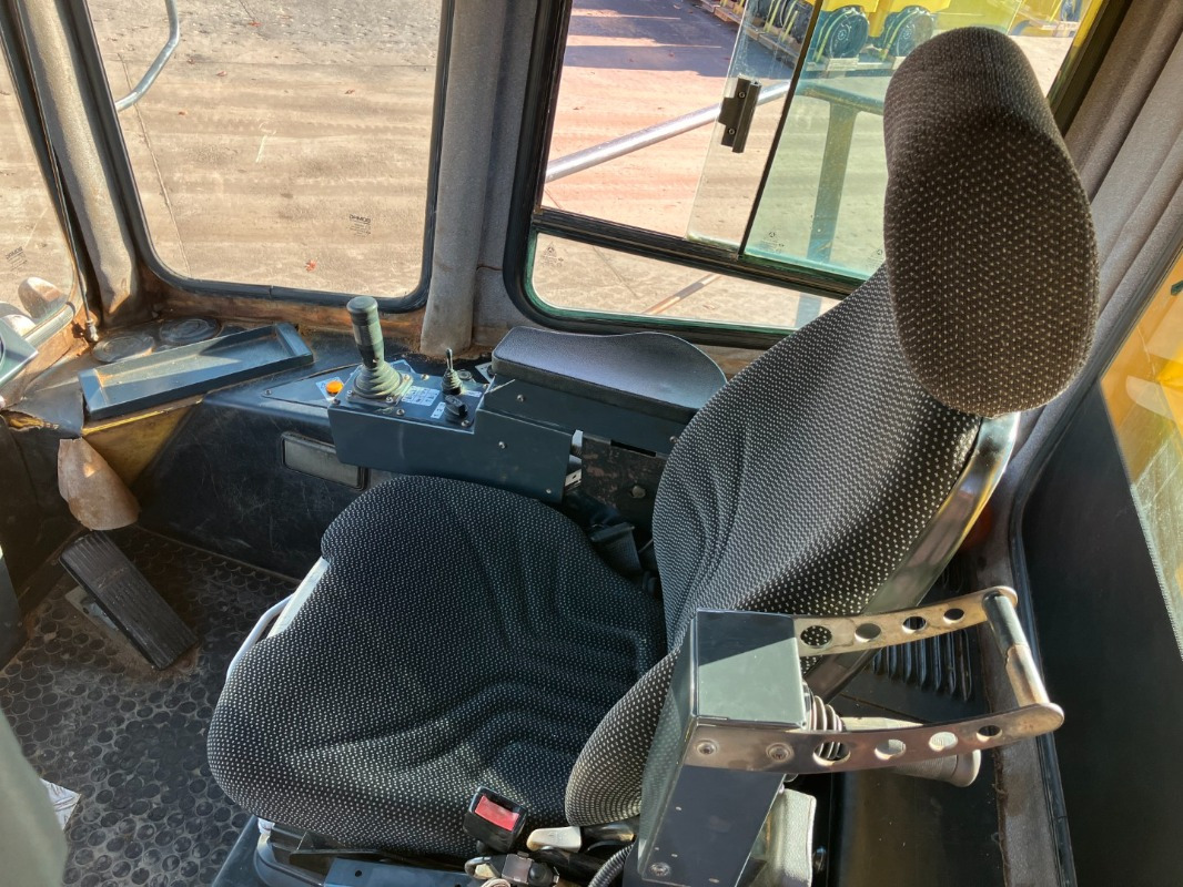 BOMAG DE BC 772 RB-2  Stage IIIa/Tier 3 - Compactador: foto 5 BOMAG DE BC 772 RB-2  Stage IIIa/Tier 3 - Compactador: foto 5