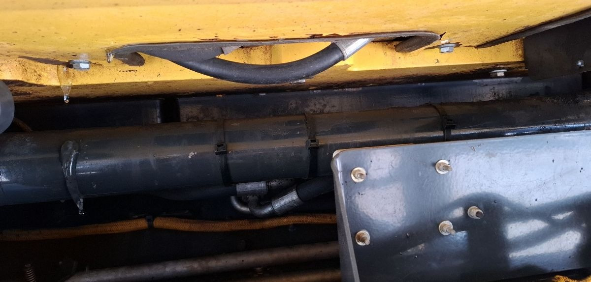 BOMAG DE BM 2200/75 Stage IV/Tier 4f - Construcción de carreteras: foto 5 BOMAG DE BM 2200/75 Stage IV/Tier 4f - Construcción de carreteras: foto 5