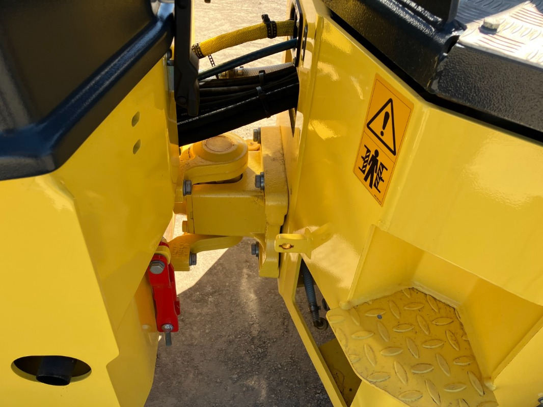 Rodillo nuevo BOMAG DE BW 120 AD-5 Stage V/Tier 4f: foto 10