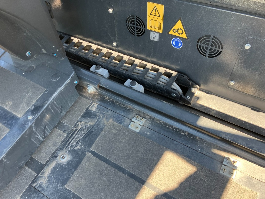 BOMAG IT BF 800 C S600 Stage IIIa/Tier 3 - Pavimentadora de asfalto: foto 5 BOMAG IT BF 800 C S600 Stage IIIa/Tier 3 - Pavimentadora de asfalto: foto 5