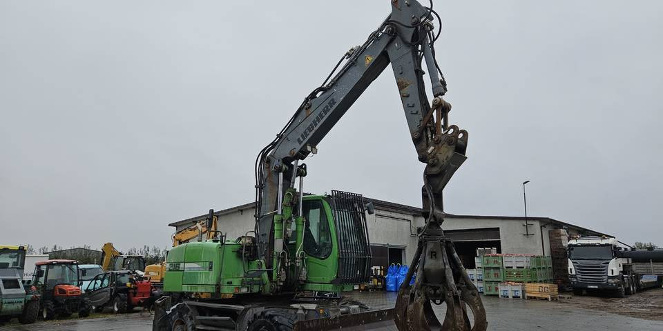 Koparka kołowa Liebherr A 316 Litronic chwytak podpory pług - Excavadora de ruedas: foto 3 Koparka kołowa Liebherr A 316 Litronic chwytak podpory pług - Excavadora de ruedas: foto 3