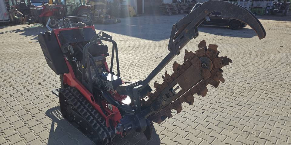 Koparka łańcuchowa Barreto 20RTK E2024TK baretto - Zanjadora: foto 4 Koparka łańcuchowa Barreto 20RTK E2024TK baretto - Zanjadora: foto 4