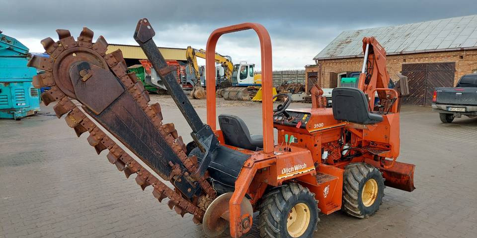 Koparka łańcuchowa Ditch Witch 3500DD - Zanjadora: foto 5 Koparka łańcuchowa Ditch Witch 3500DD - Zanjadora: foto 5