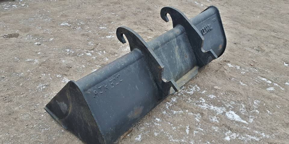 Łyżka skarpowa skarpówka 180cm do koparki szybkozłącze CW30 - Cazo para excavadora para Maquinaria de construcción: foto 2 Łyżka skarpowa skarpówka 180cm do koparki szybkozłącze CW30 - Cazo para excavadora para Maquinaria de construcción: foto 2