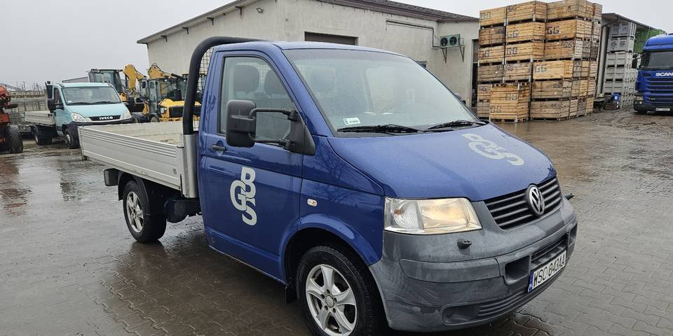 Volkswagen Transporter T5 2.5 skrzynia FV23% klima automat Webasto - Caja abierta furgoneta: foto 4 Volkswagen Transporter T5 2.5 skrzynia FV23% klima automat Webasto - Caja abierta furgoneta: foto 4
