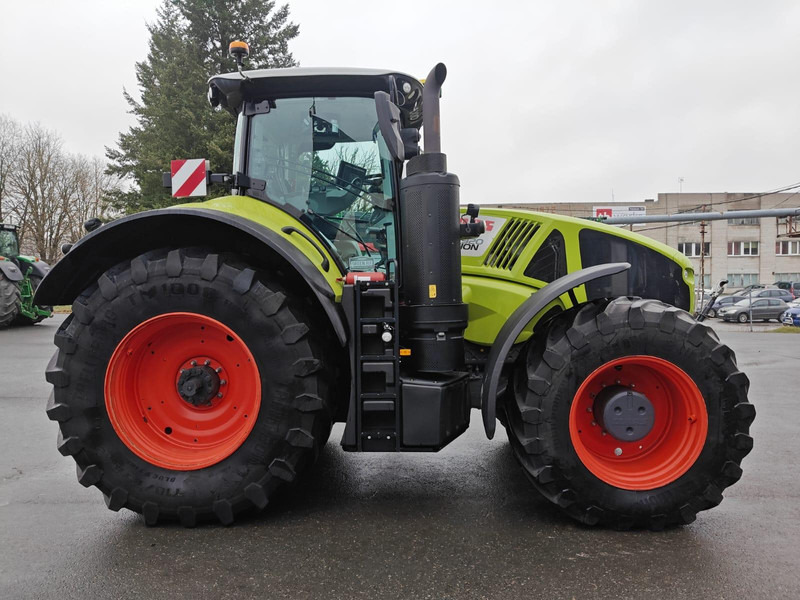 Claas Axion 920 Cmatic GREEN FIT - Tractor: foto 3 Claas Axion 920 Cmatic GREEN FIT - Tractor: foto 3