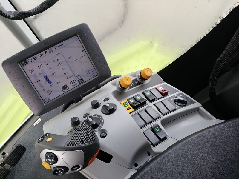 Cosechadora de granos Claas Lexion 670: foto 19